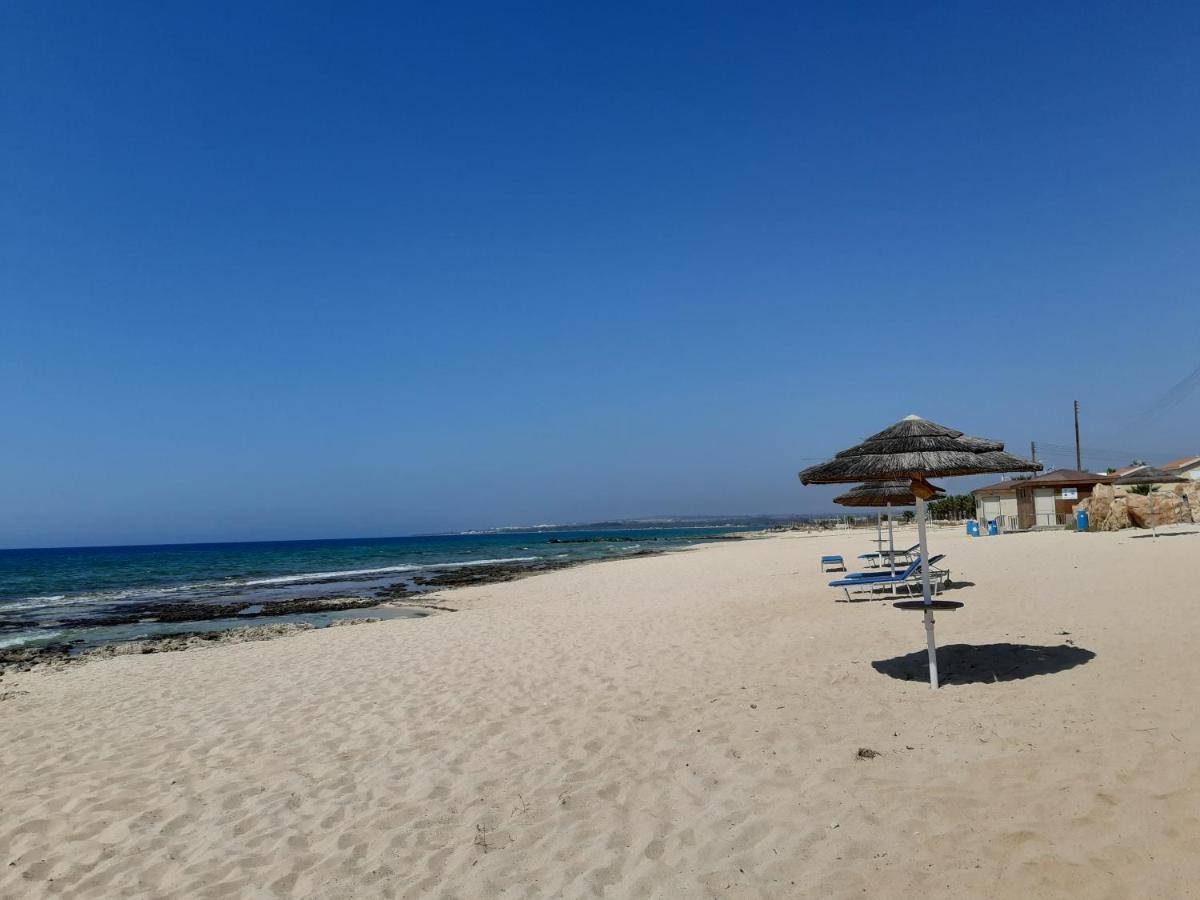 Larnaca Xylophagou 2-bedroom With A Shaded Terrace