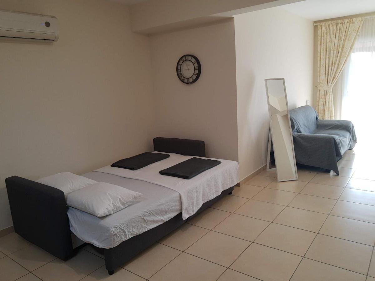 Larnaca Xylophagou 2-bedroom With A Shaded Terrace Апартаменты *